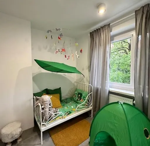 Spacious Family Old Town Apartment